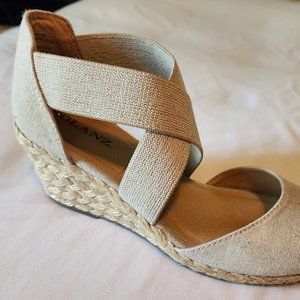 Womens wedge sandals